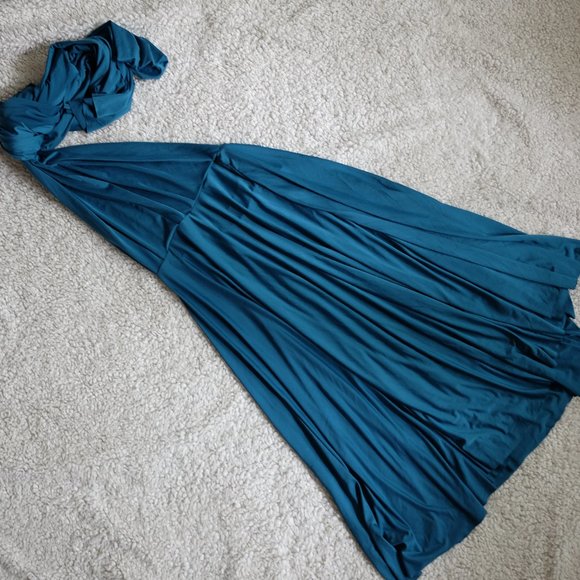 Henkaa Convertible Infinity Dress (One Size) - Picture 1 of 9